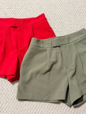 a new day High-Waist Tailored Shorts in Red and Olive
